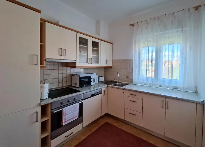 Skejic Apartamento *